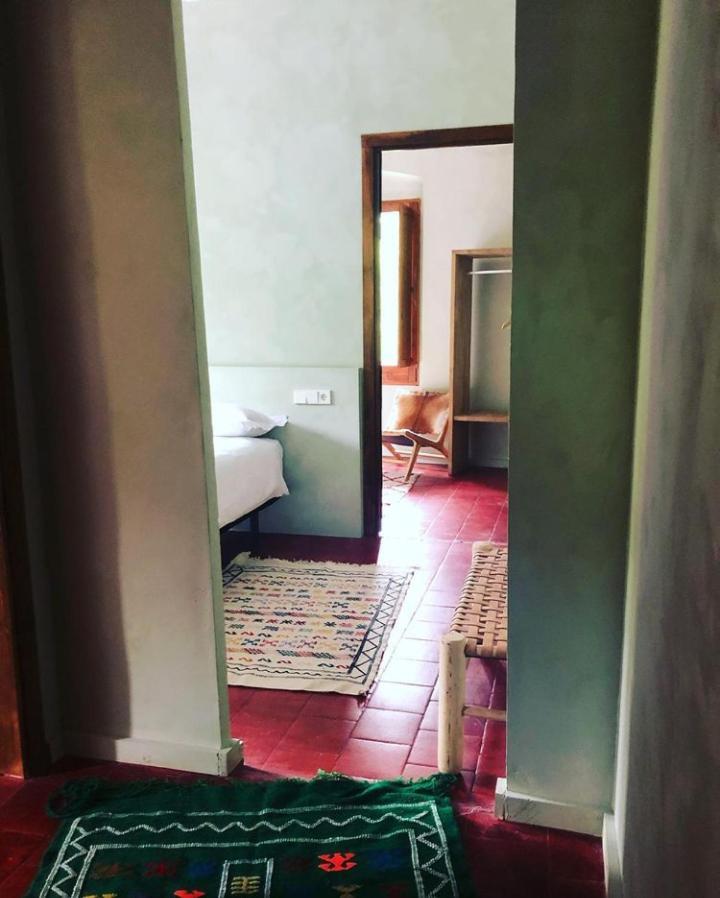 Hostal De Bianya La Vall de Bianya Exterior foto
