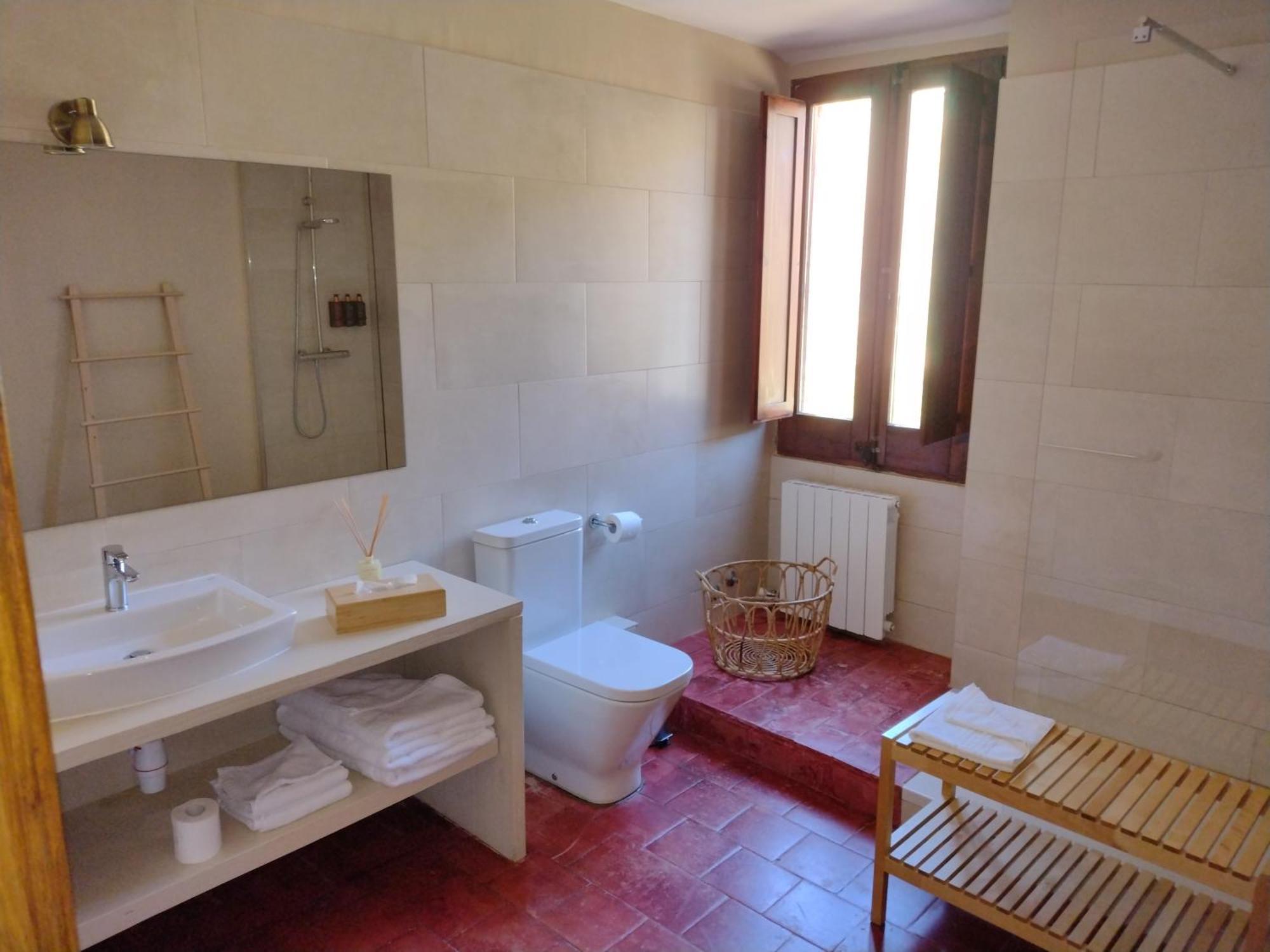 Hostal De Bianya La Vall de Bianya Exterior foto